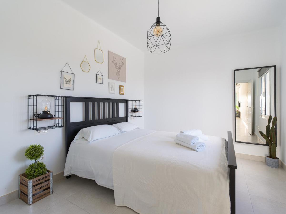 Homeforguest Sunset Senator With Pool And Terrace In Costa Teguise Exteriér fotografie