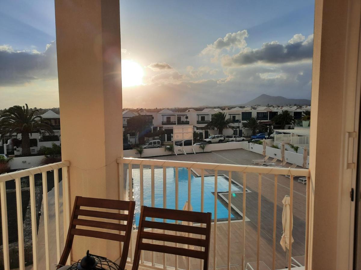Homeforguest Sunset Senator With Pool And Terrace In Costa Teguise Exteriér fotografie